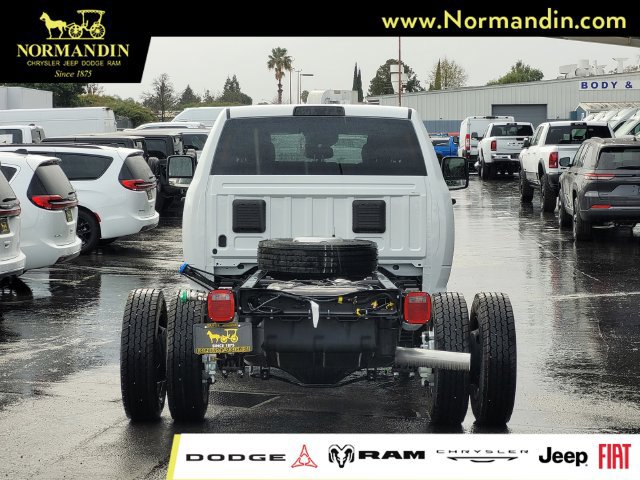 New 2026 RAM 5500 Tradesman AWD/4WD image 5