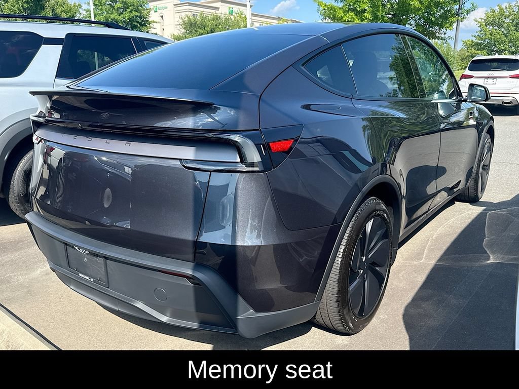 Used 2026 Tesla Model Y 2WD image 6