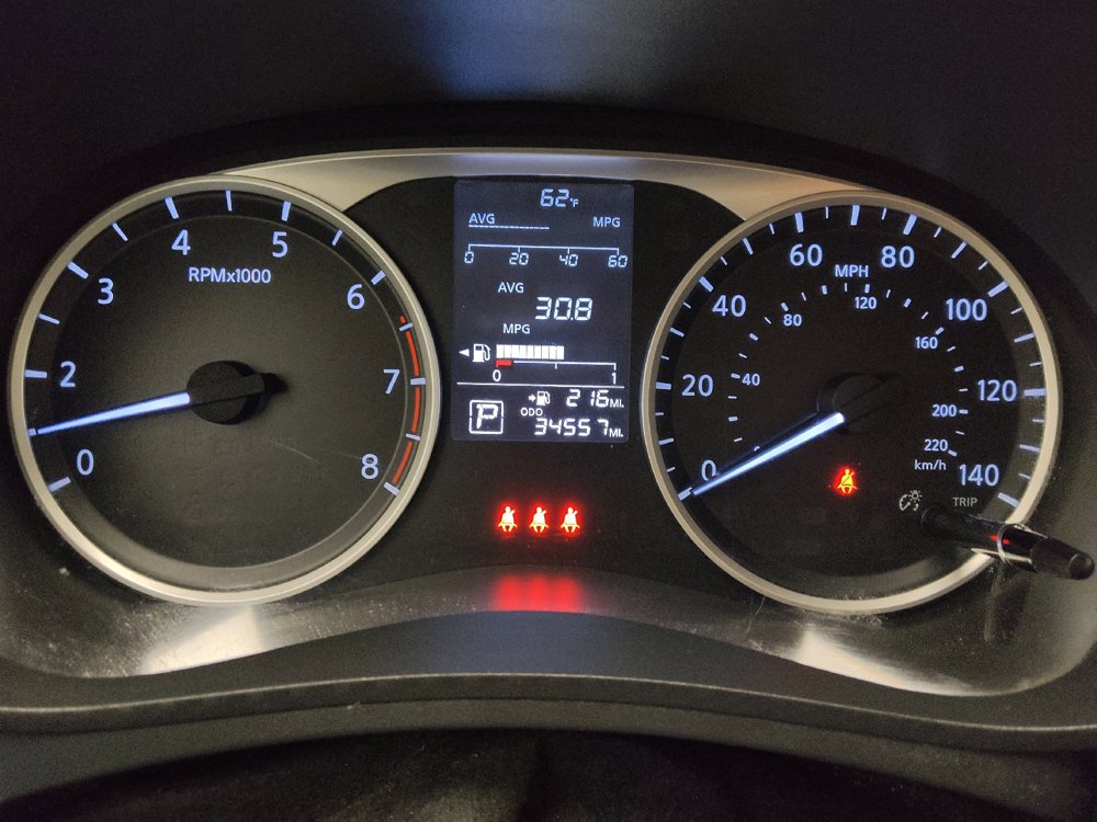Used 2023 Nissan Versa S FWD image 23