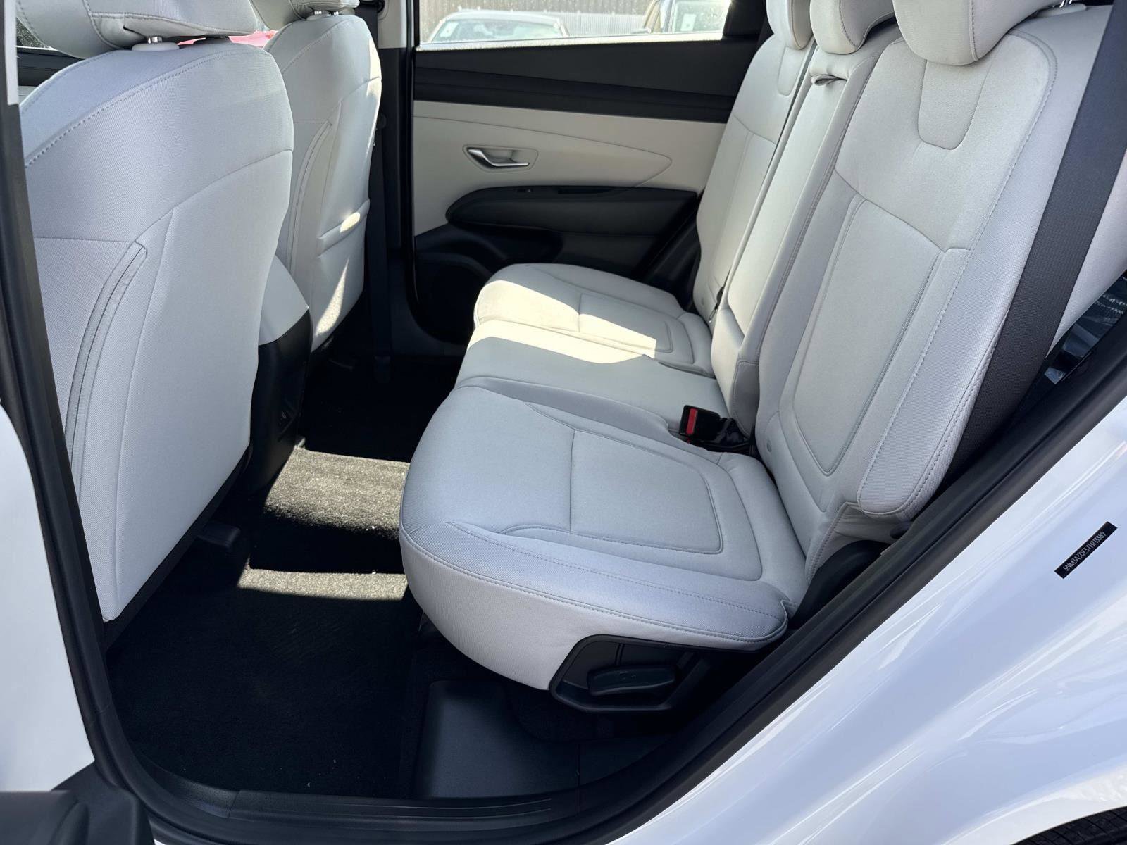 New 2026 Hyundai Tucson SE FWD image 10