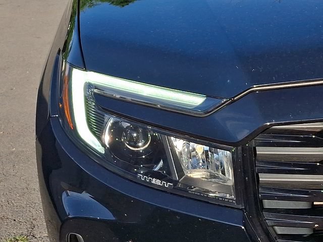 Certified 2023 Honda Ridgeline Black Edition image 9