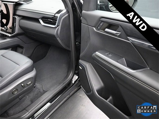 Used 2024 GMC Acadia Elevation image 26