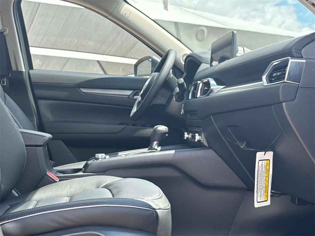 New 2025 MAZDA CX-5 AWD 2.5 S w/ Preferred Package image 14