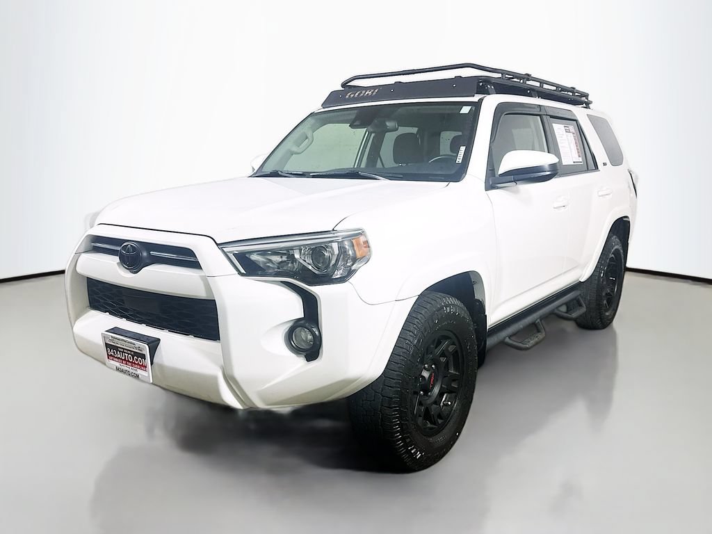 Used 2020 Toyota 4Runner SR5 AWD/4WD video 3
