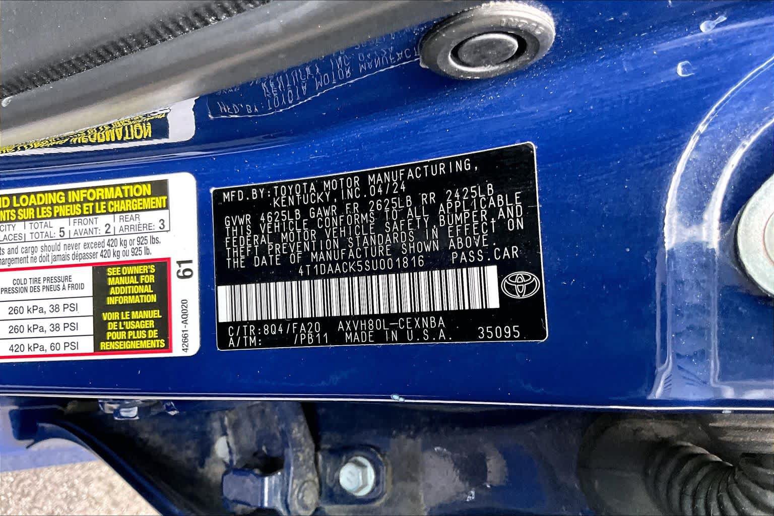 Used 2025 Toyota Camry LE FWD image 34