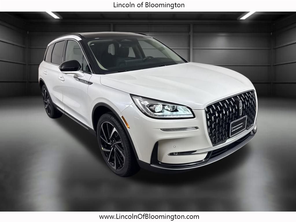 New 2026 Lincoln Corsair Reserve image 9