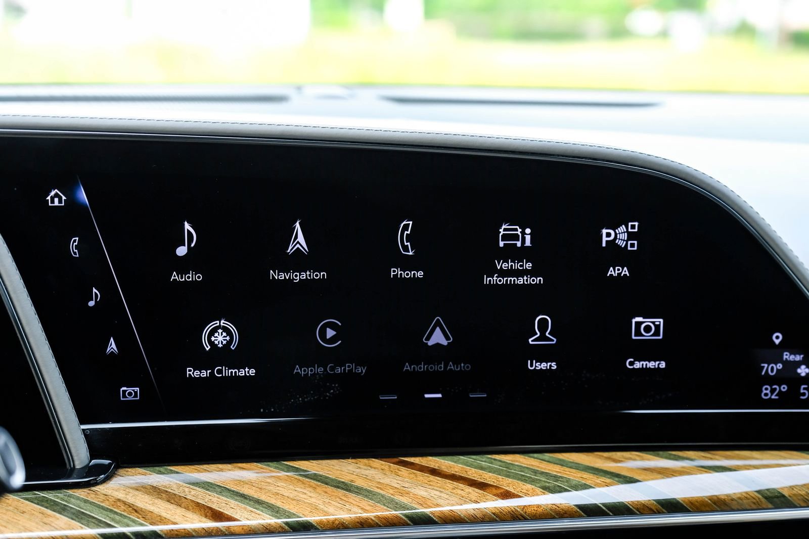 Used 2021 Cadillac Escalade Sport Platinum AWD/4WD image 35