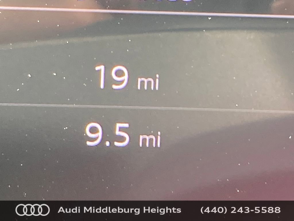 Certified 2025 Audi Q5 Premium w/ Convenience Package image 44