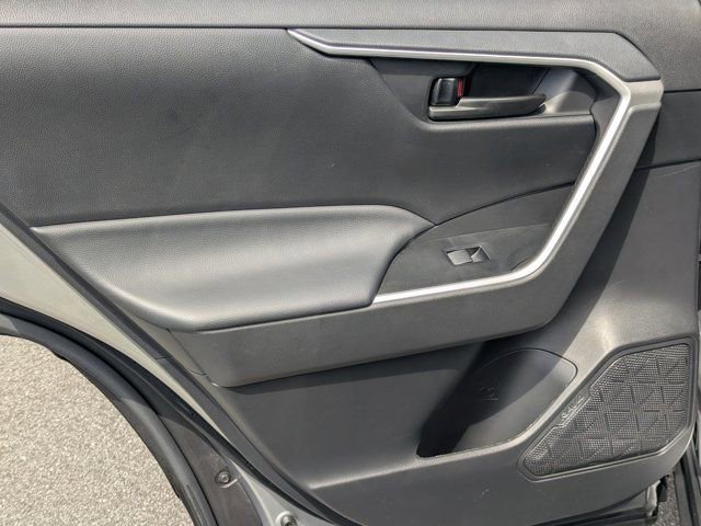 Used 2023 Toyota RAV4 LE FWD image 18