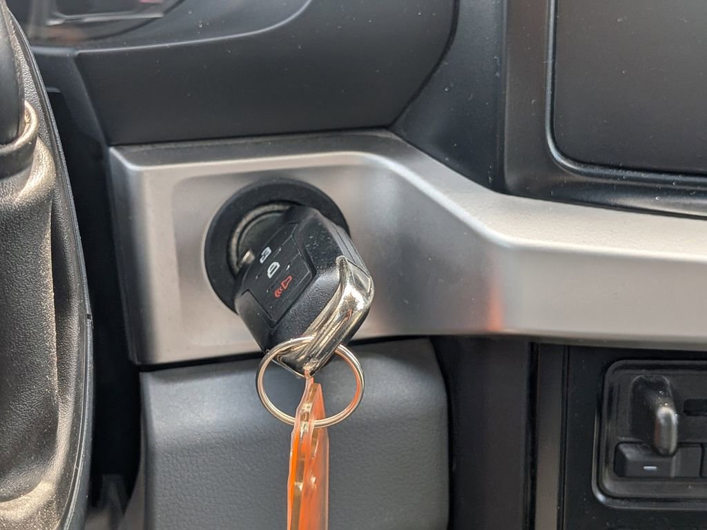 Used 2025 Ford F250 XLT AWD/4WD image 30