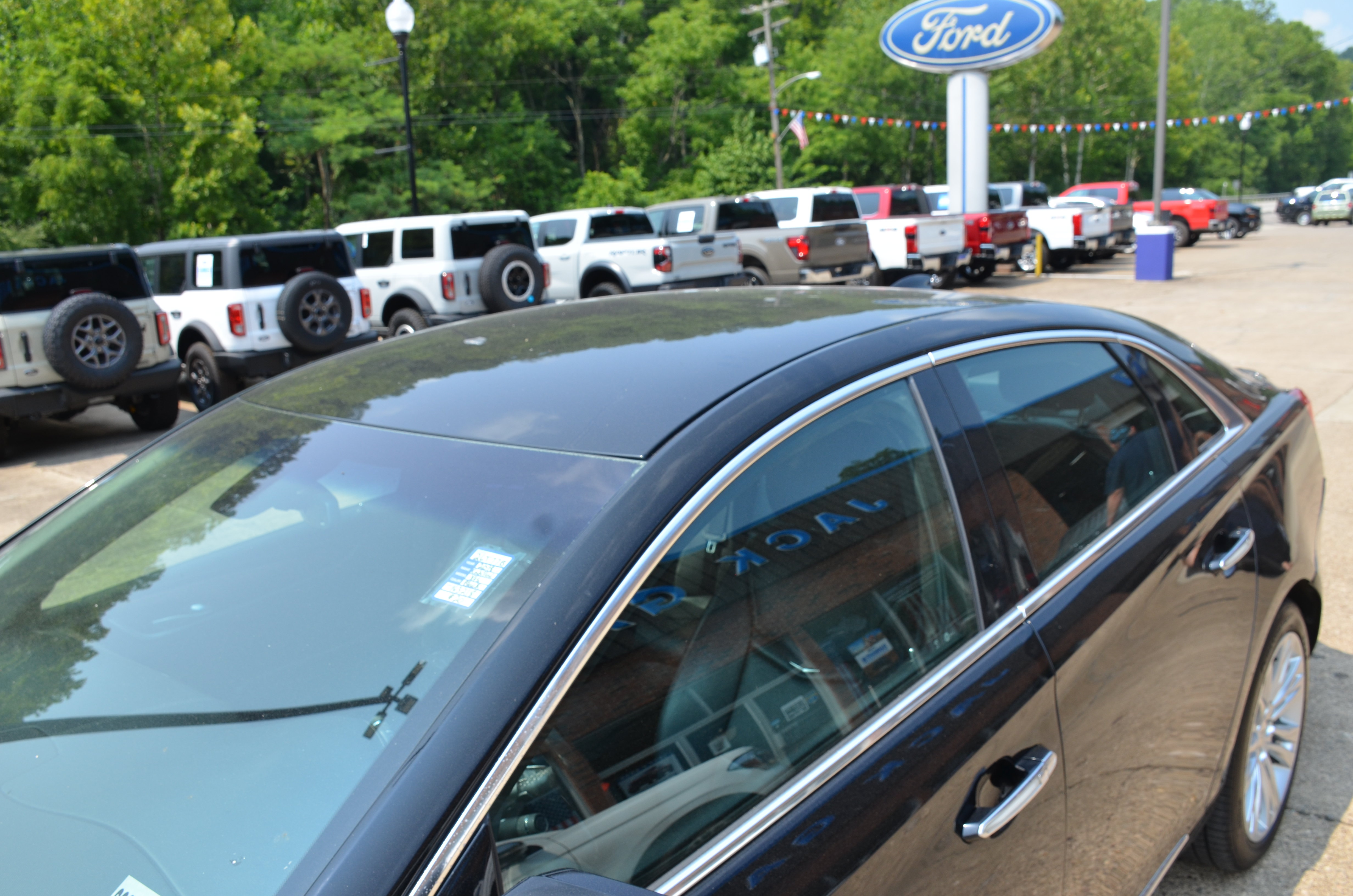 Used 2018 Cadillac XTS Luxury AWD/4WD image 15