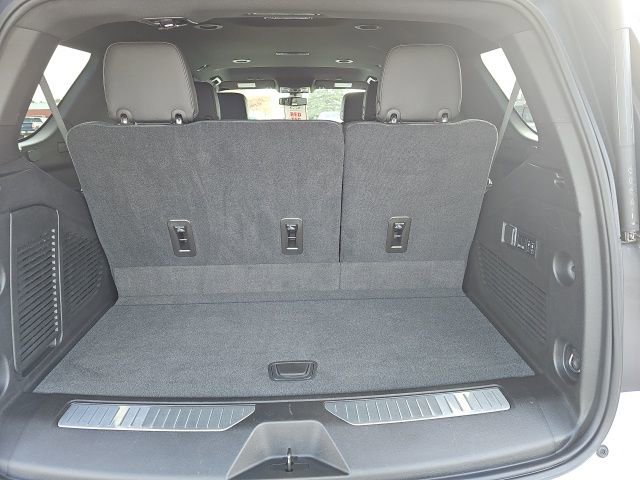 Used 2021 GMC Yukon Denali w/ Max Trailering Package image 9