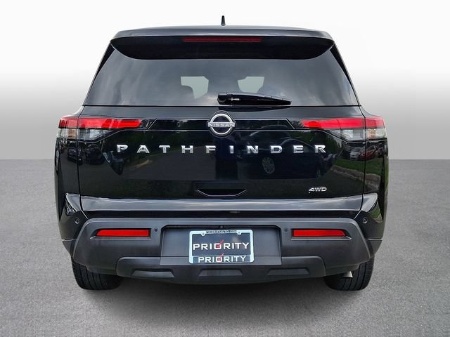 Used 2023 Nissan Pathfinder S AWD/4WD image 5
