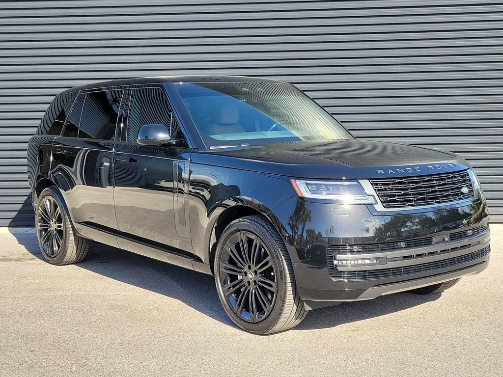 Used 2025 Land Rover Range Rover Long Wheelbase SE image 9