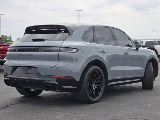 Used 2025 Porsche Cayenne GTS AWD/4WD image 23