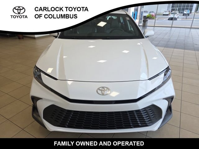 Used 2026 Toyota Camry SE w/ Convenience Package FWD image 5