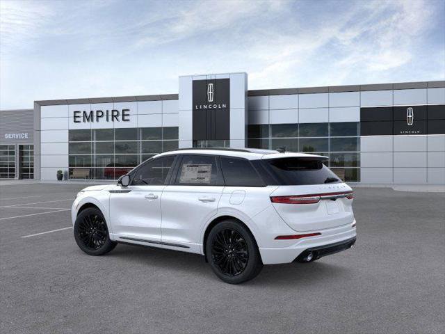 New 2025 Lincoln Corsair Reserve w/ Jet Appearance Package image 4