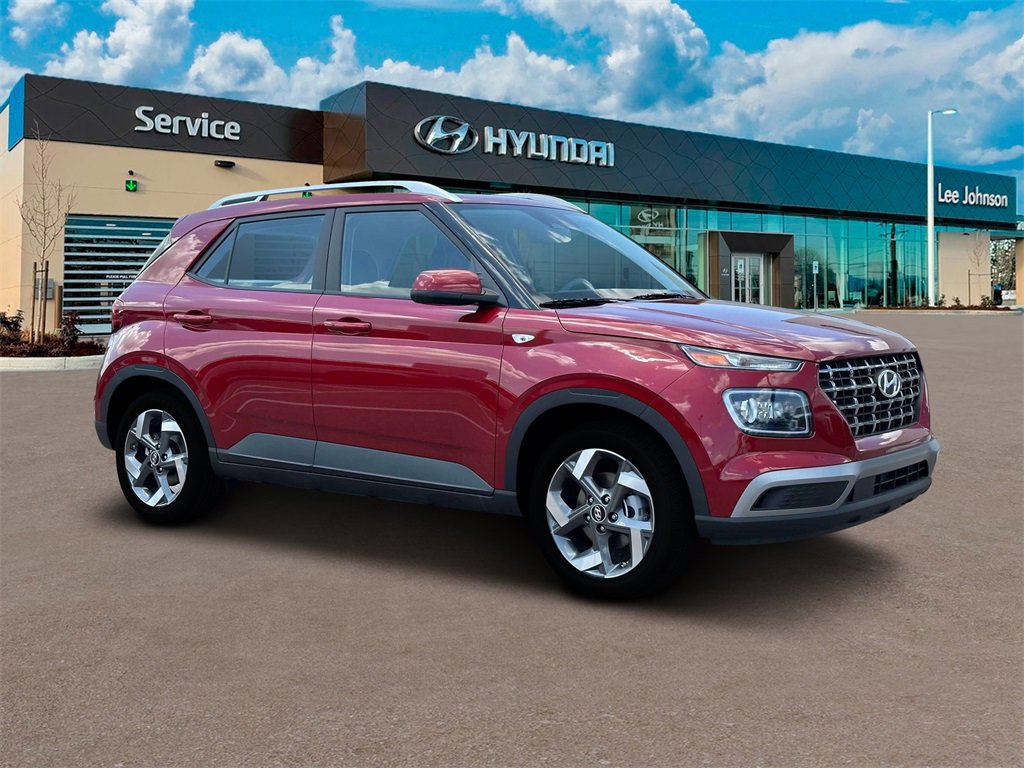 New 2025 Hyundai Venue Limited image 10