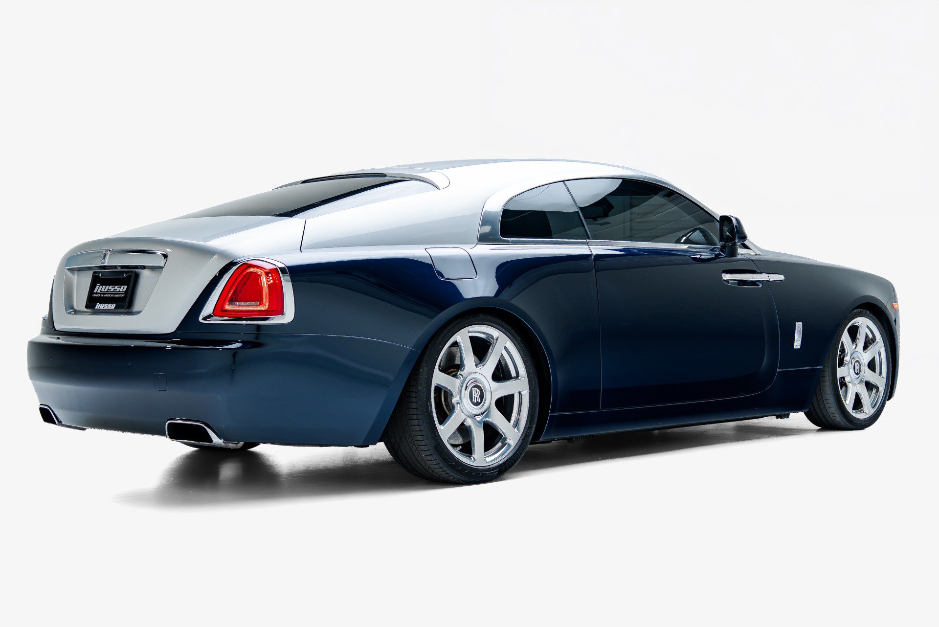 Used 2014 Rolls-Royce Wraith RWD image 2