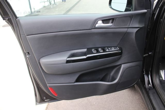 Used 2022 Kia Sportage EX AWD/4WD image 19