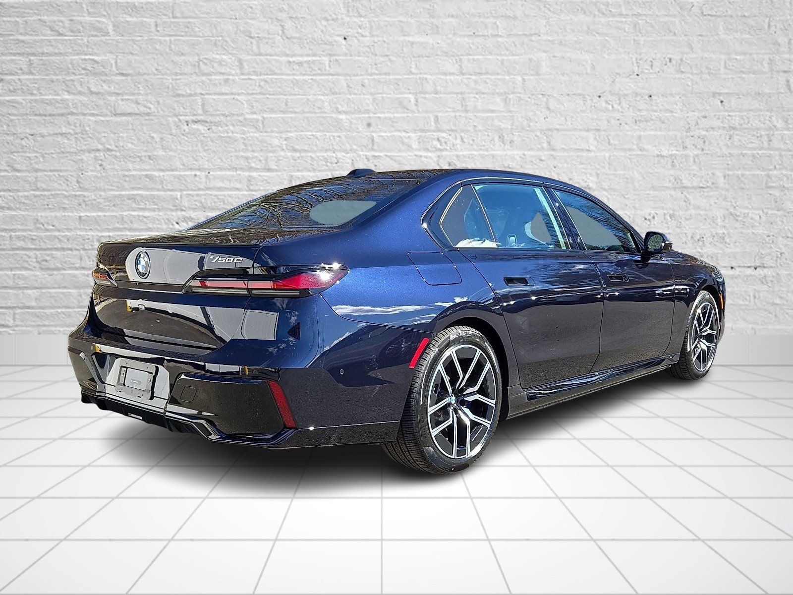 New 2026 BMW 750e xDrive AWD/4WD image 4