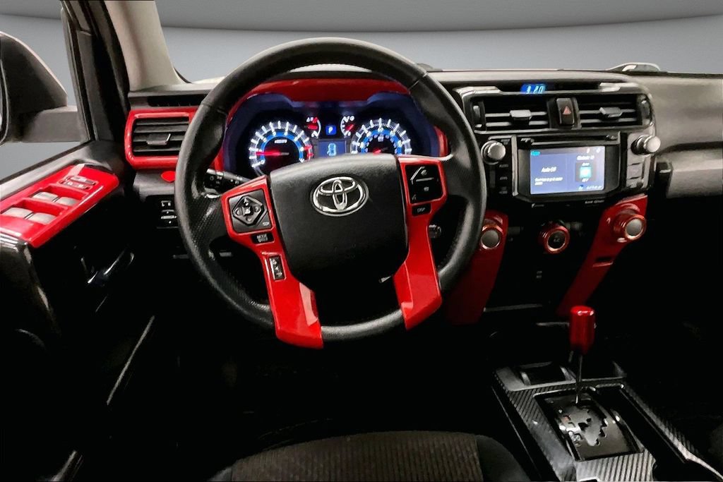 Used 2018 Toyota 4Runner TRD Off-Road AWD/4WD image 8