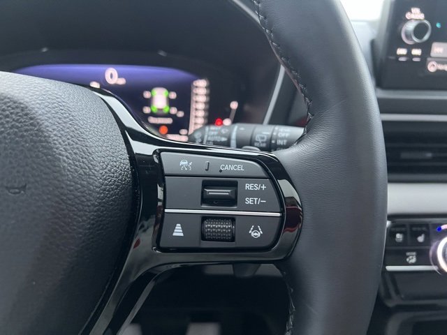 Used 2023 Honda Pilot Elite image 16