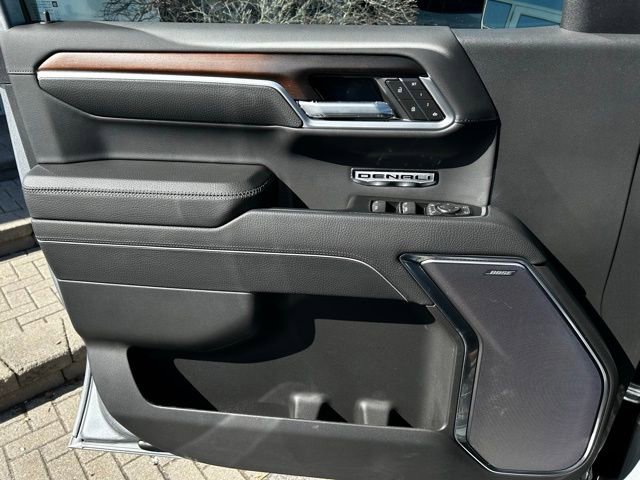 New 2026 GMC Sierra 1500 Denali w/ Denali Reserve Package AWD/4WD image 16
