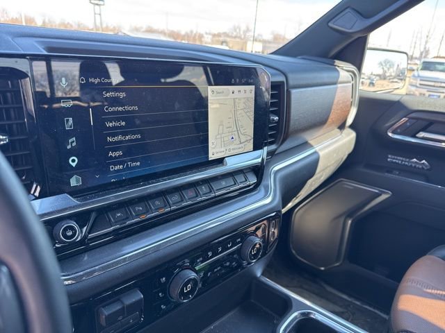 Used 2024 Chevrolet Silverado 1500 High Country w/ High Country Premium Package image 20