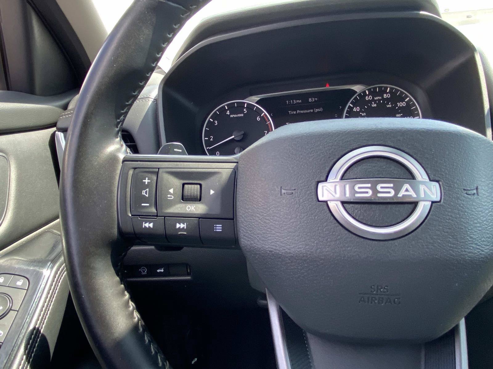 Used 2025 Nissan Rogue SV FWD image 42
