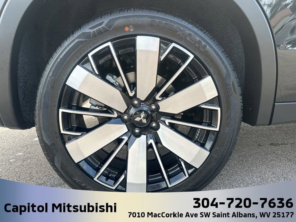 New 2025 Mitsubishi Outlander SE AWD/4WD image 10