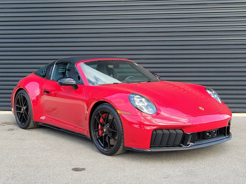 Certified 2025 Porsche 911 Targa 4 GTS AWD/4WD image 9