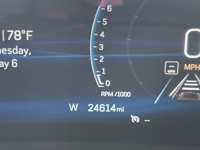 Used 2024 Cadillac XT4 Sport FWD image 35