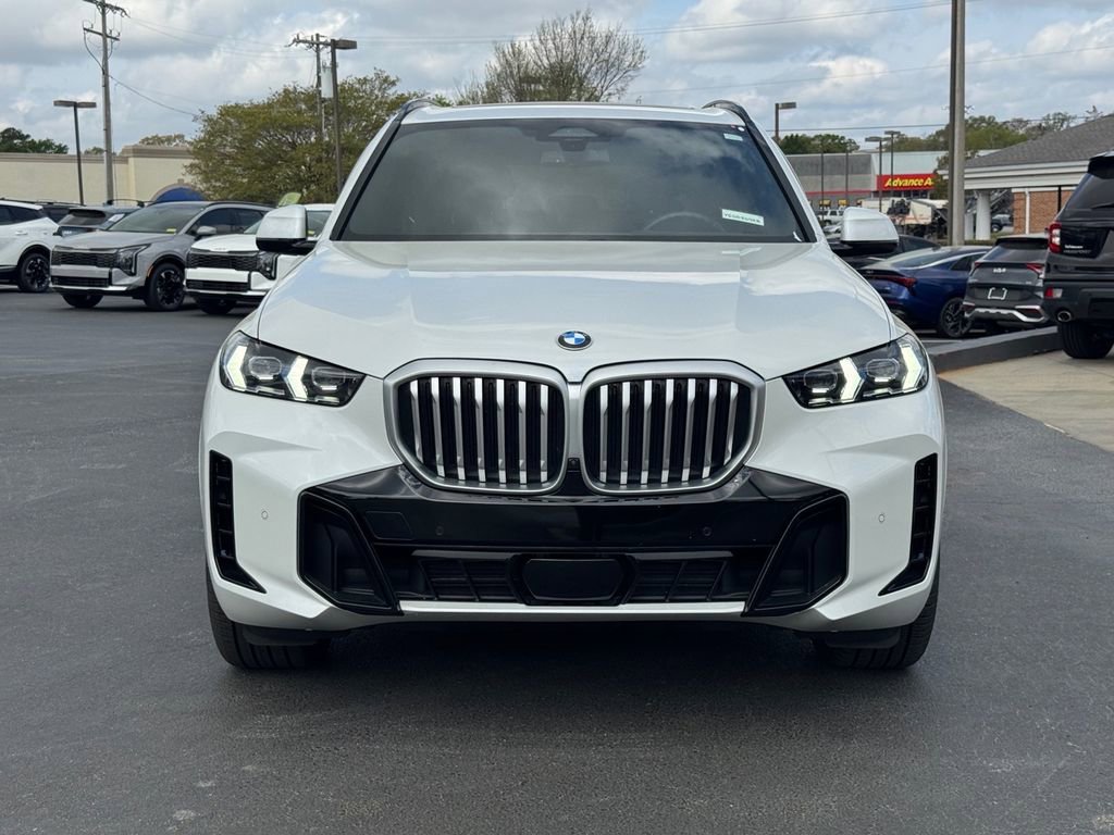 Used 2025 BMW X5 xDrive40i w/ M Sport Package image 8