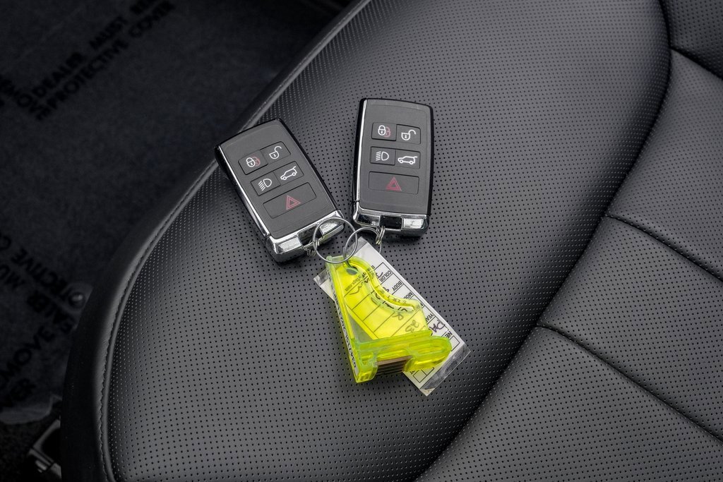 Used 2023 Land Rover Range Rover First Edition image 61