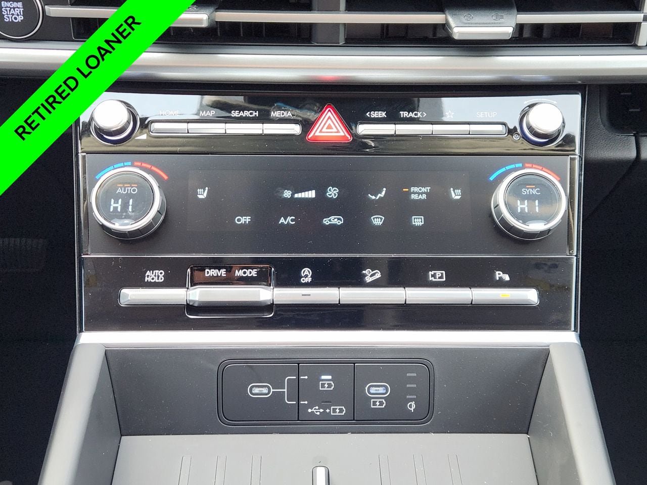 New 2026 Hyundai Santa Fe SEL FWD image 16