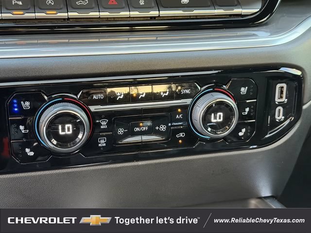 Used 2025 Chevrolet Silverado 1500 High Country w/ High Country Premium Package AWD/4WD image 20
