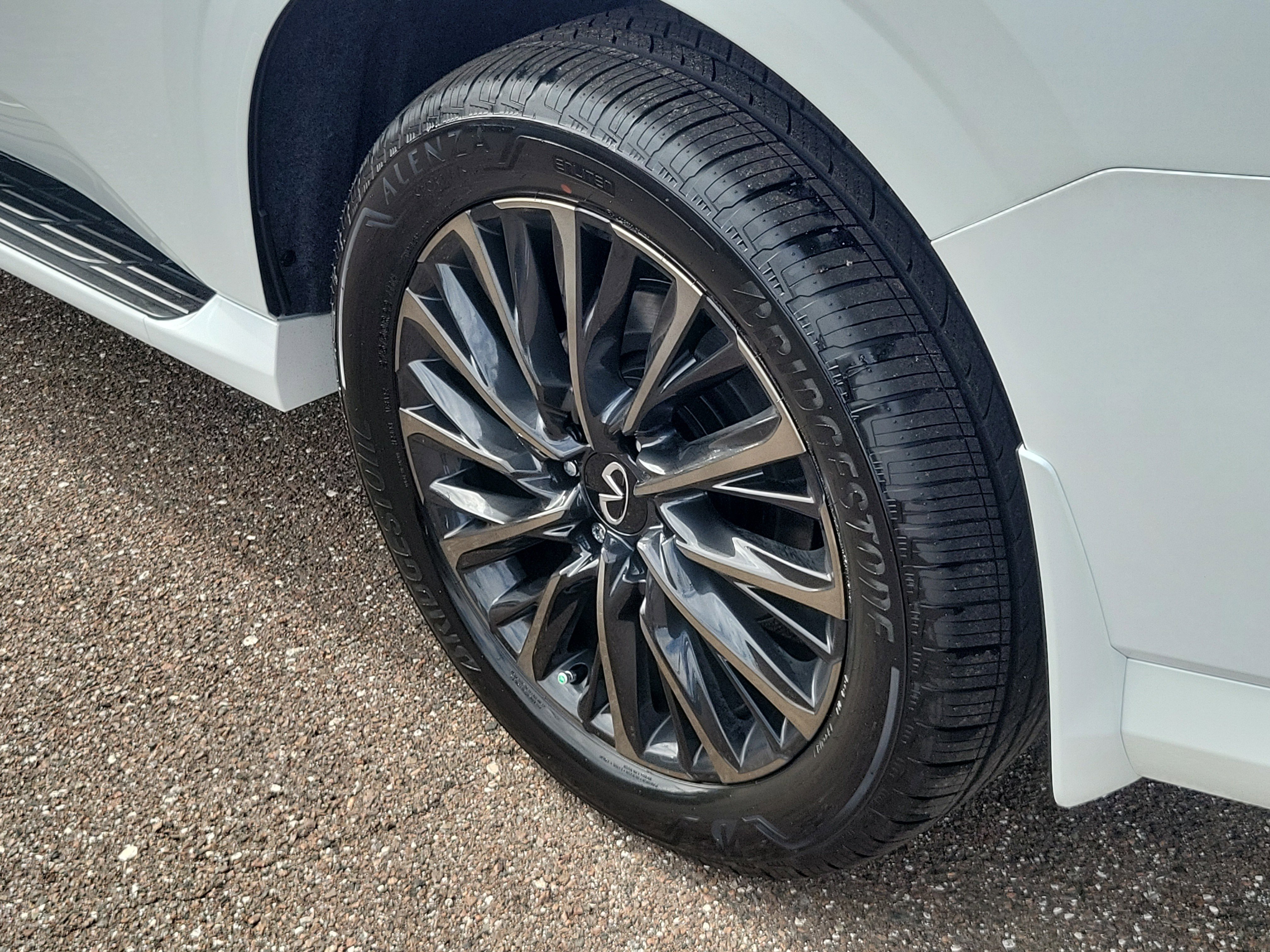 New 2026 INFINITI QX80 Autograph image 5