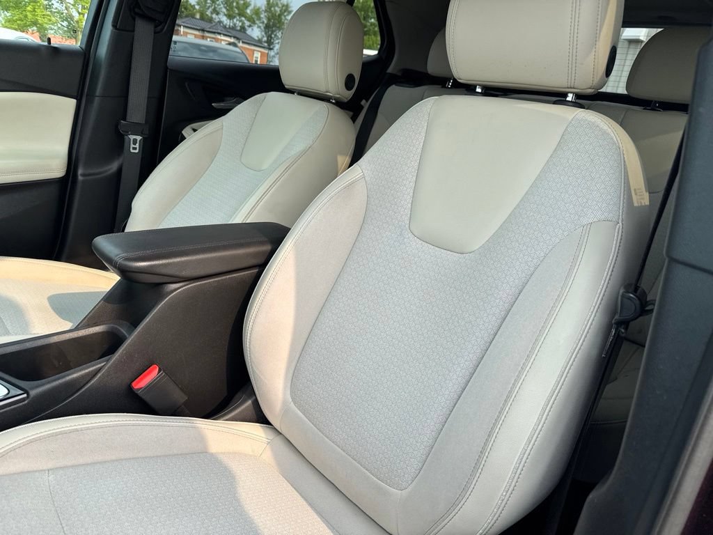 Used 2021 Buick Encore GX Preferred w/ Cold Weather Comfort Package FWD image 28