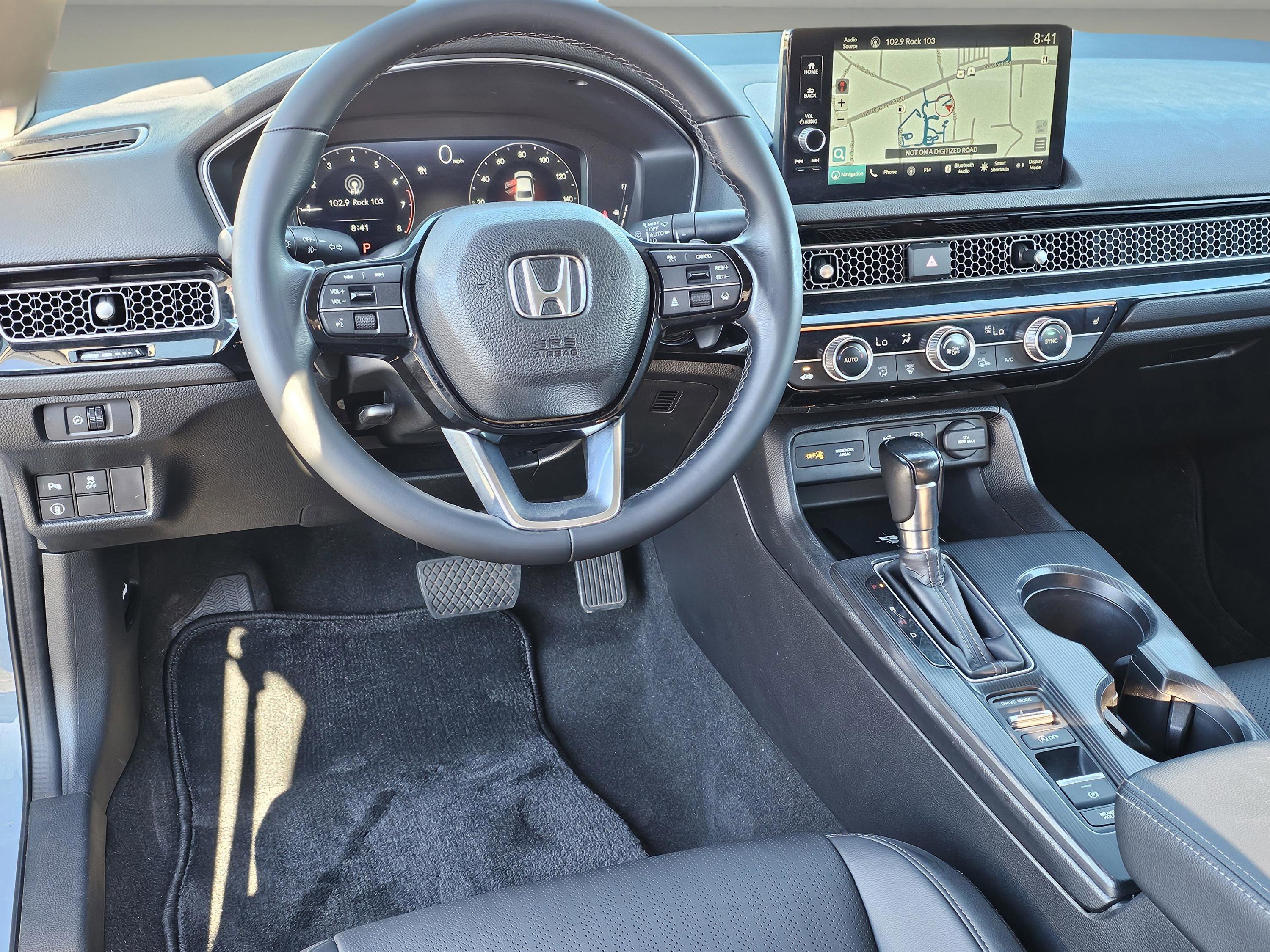 Used 2023 Honda Civic Touring image 16