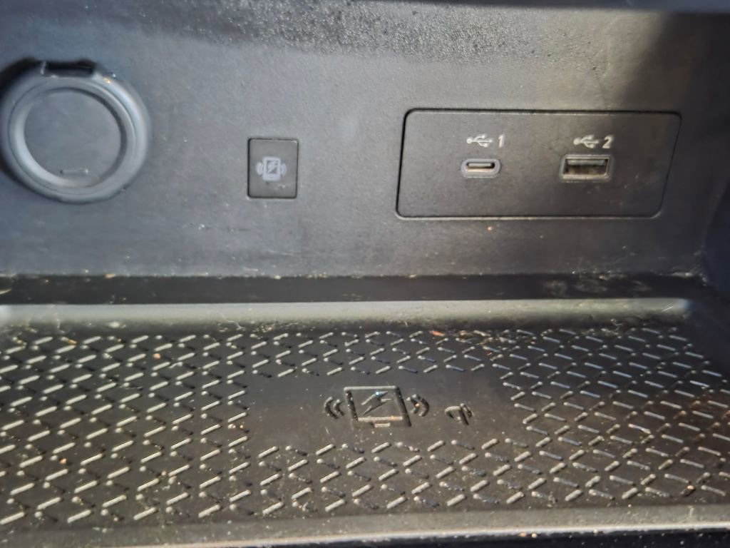 Used 2022 Nissan Pathfinder Platinum w/ Cargo Package image 59