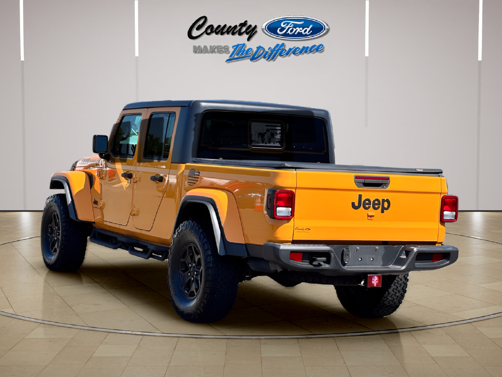 Used 2021 Jeep Gladiator Sport AWD/4WD image 7