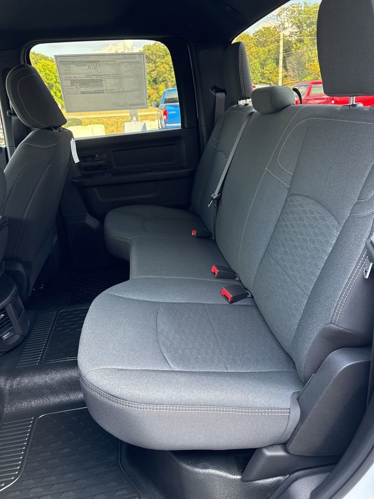 New 2026 RAM 3500 Tradesman w/ Chrome Appearance Group image 18