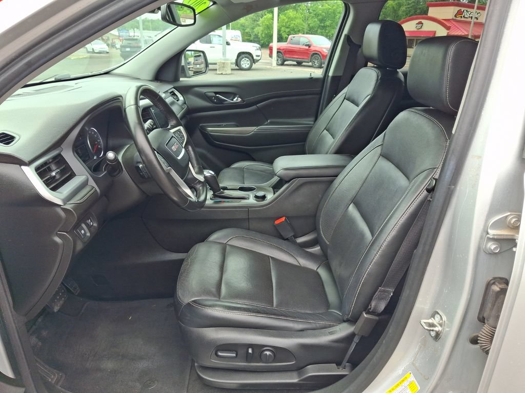 Used 2019 GMC Acadia SLT AWD/4WD image 15