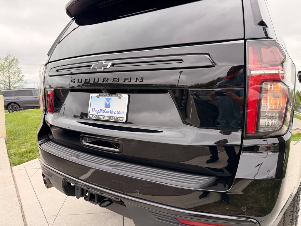 Used 2024 Chevrolet Suburban Z71 w/ Off-Road Capability Package AWD/4WD image 40