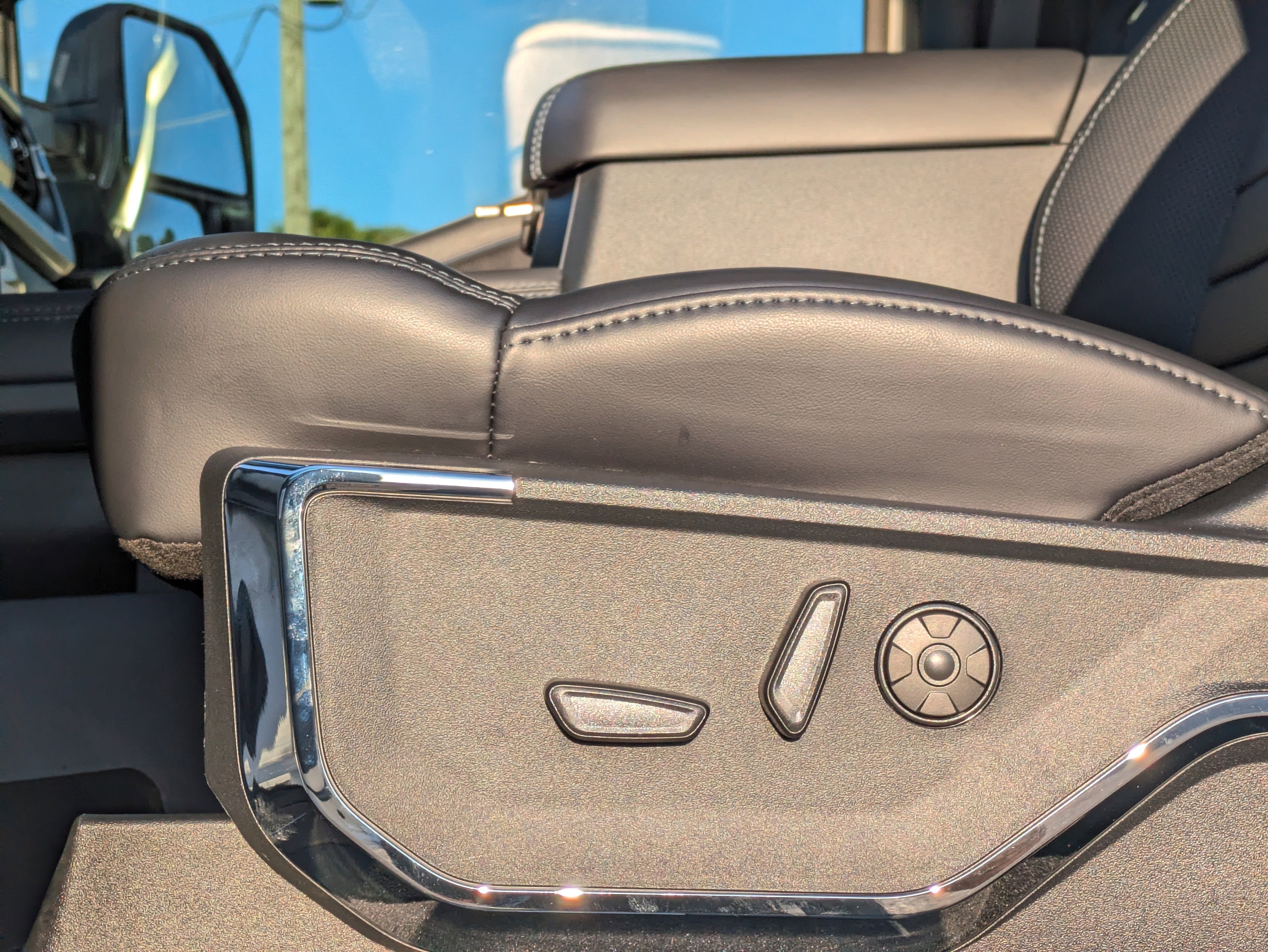 New 2026 Ford F250 Platinum image 49