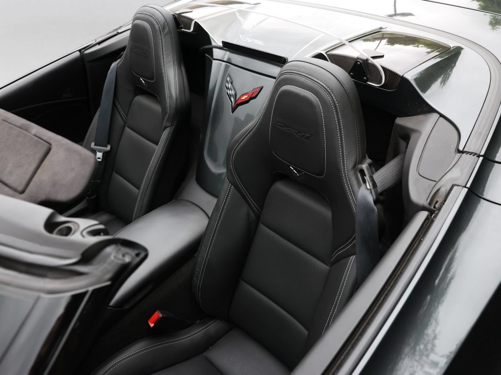Used 2019 Chevrolet Corvette ZR1 RWD image 17