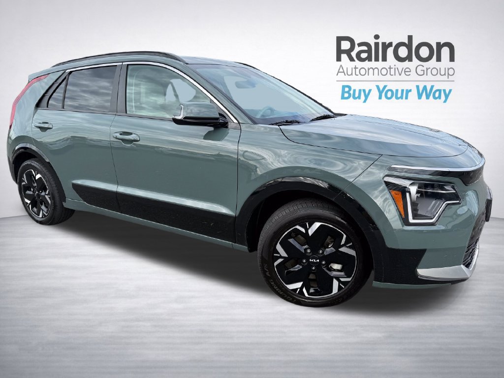 Used 2023 Kia Niro Wind w/ Wind Preserve Package