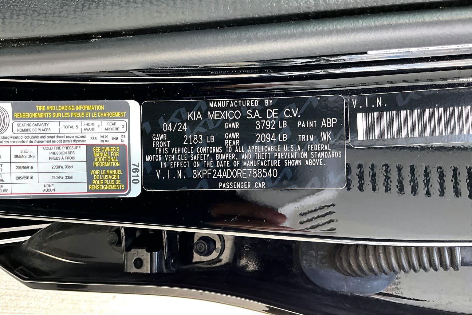 Certified 2024 Kia Forte LXS w/ LXS Technology Package FWD image 30