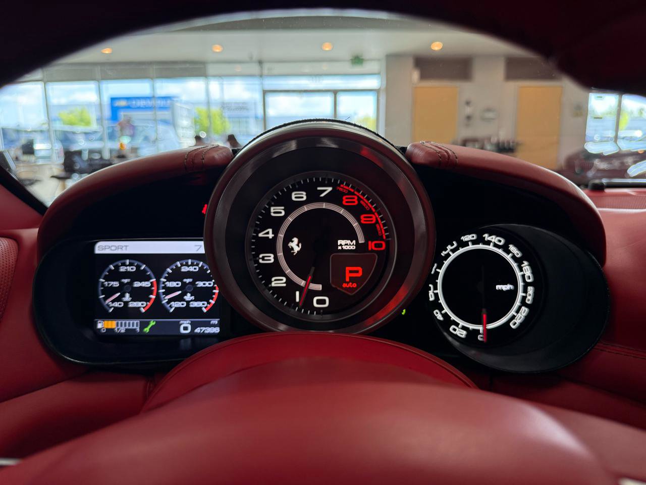 Used 2015 Ferrari California T RWD image 14